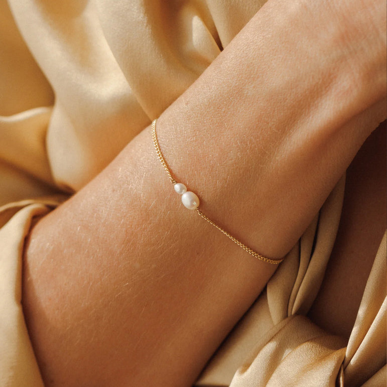 Pearl Pause Bracelet - The Jazzy Owl