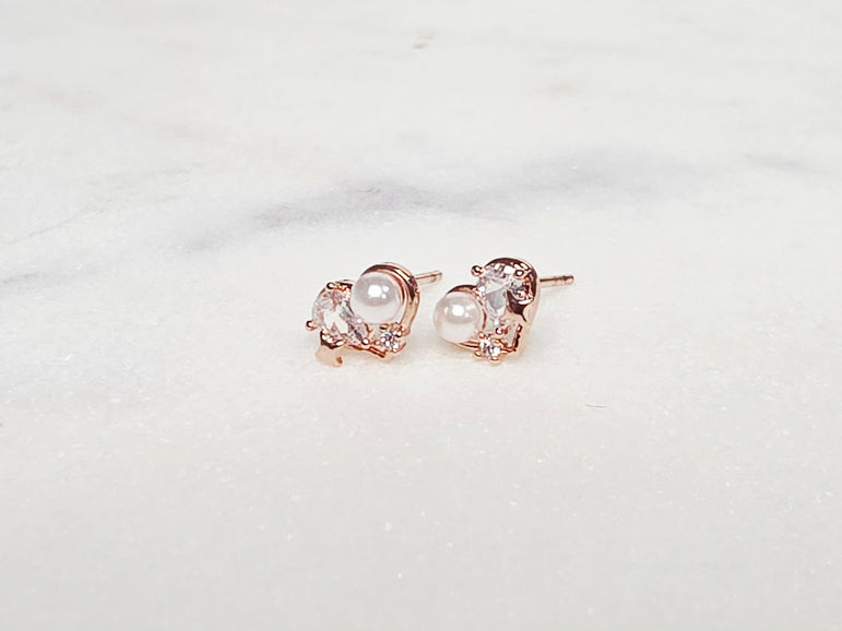Petite Pearl Heart Studs - The Jazzy Owl