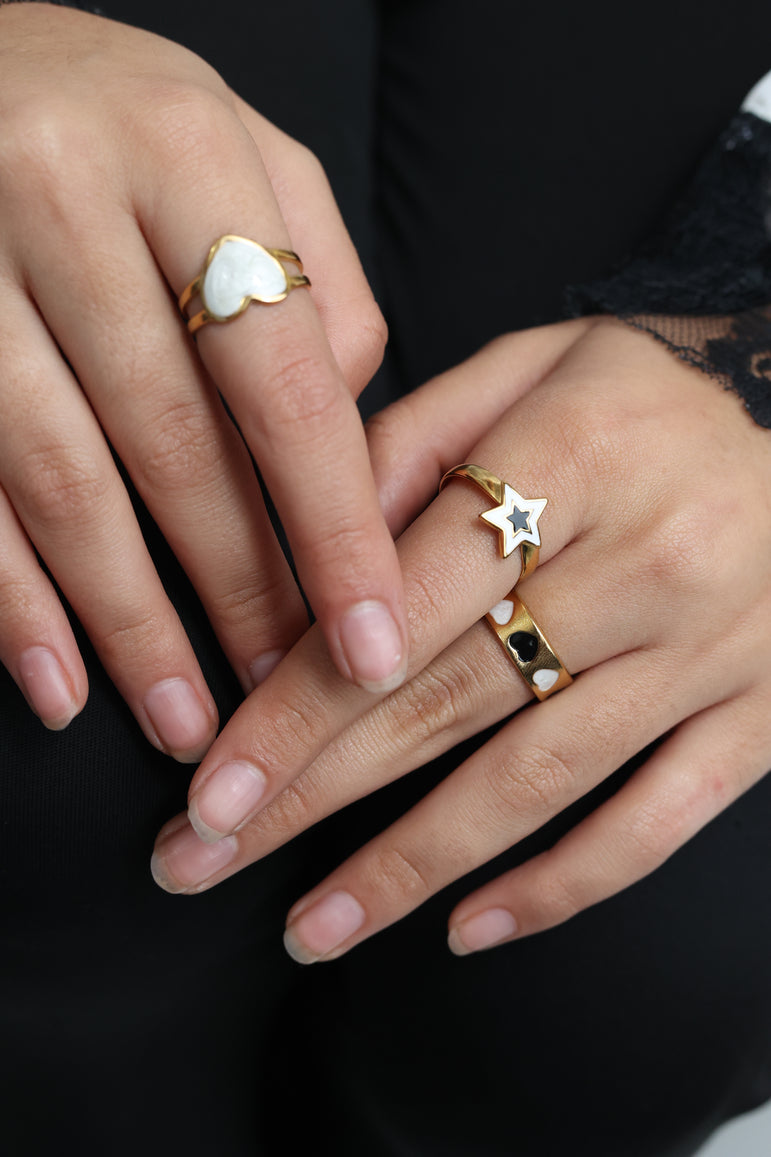 LoveMe Heart Ring