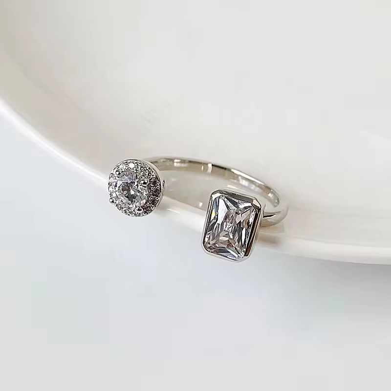 Dual Muse Ring