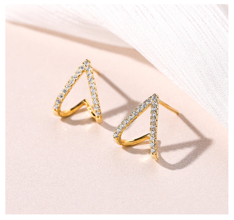 Heartline Spark Stud Earrings