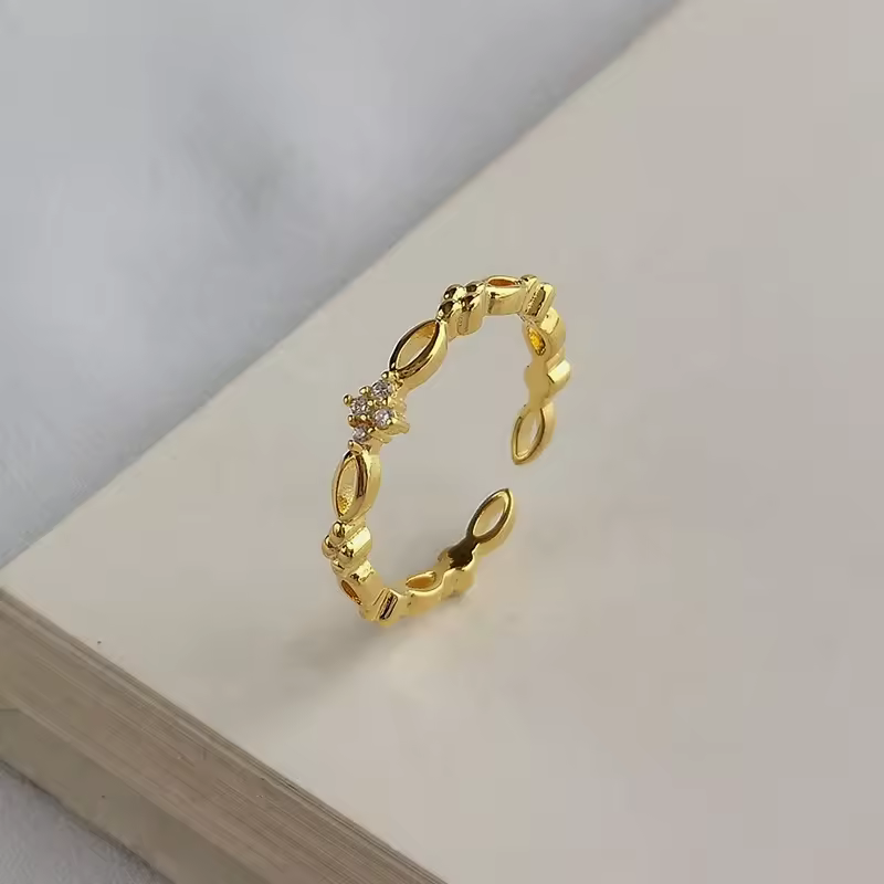 Starlace Ring