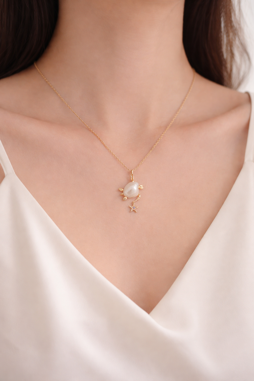 Turtle Muse Necklace - The Jazzy Owl