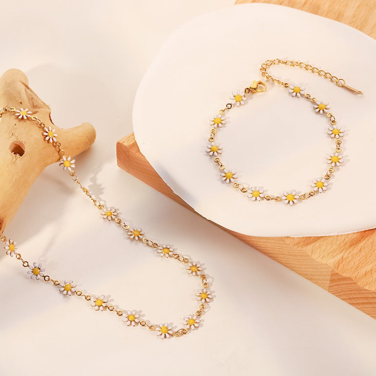 Little Sunshine Choker Necklace