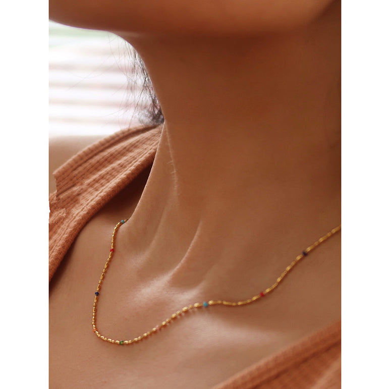  Color Kiss Necklace - The Jazzy Owl