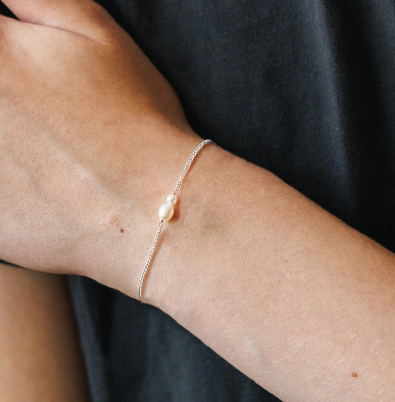  Pearl Pause Bracelet - The Jazzy Owl