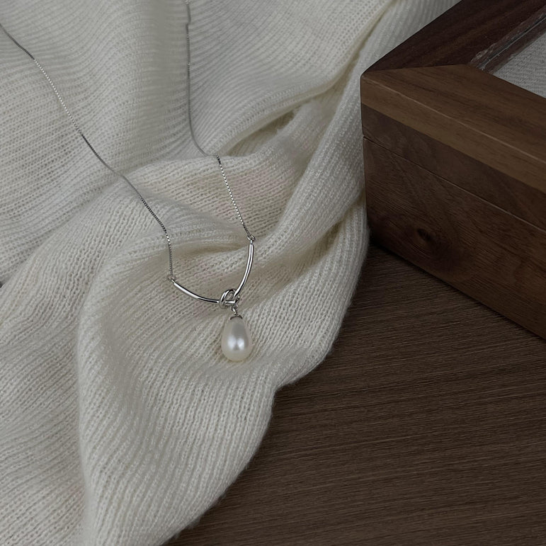 KnotToday, Darling Necklace
