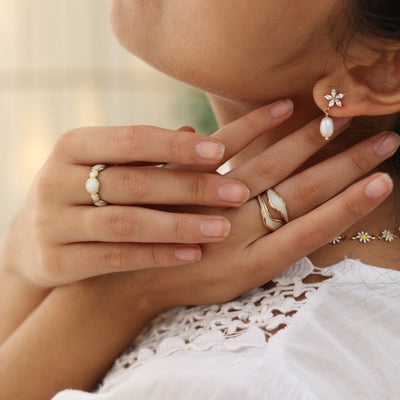 White Aura Ring