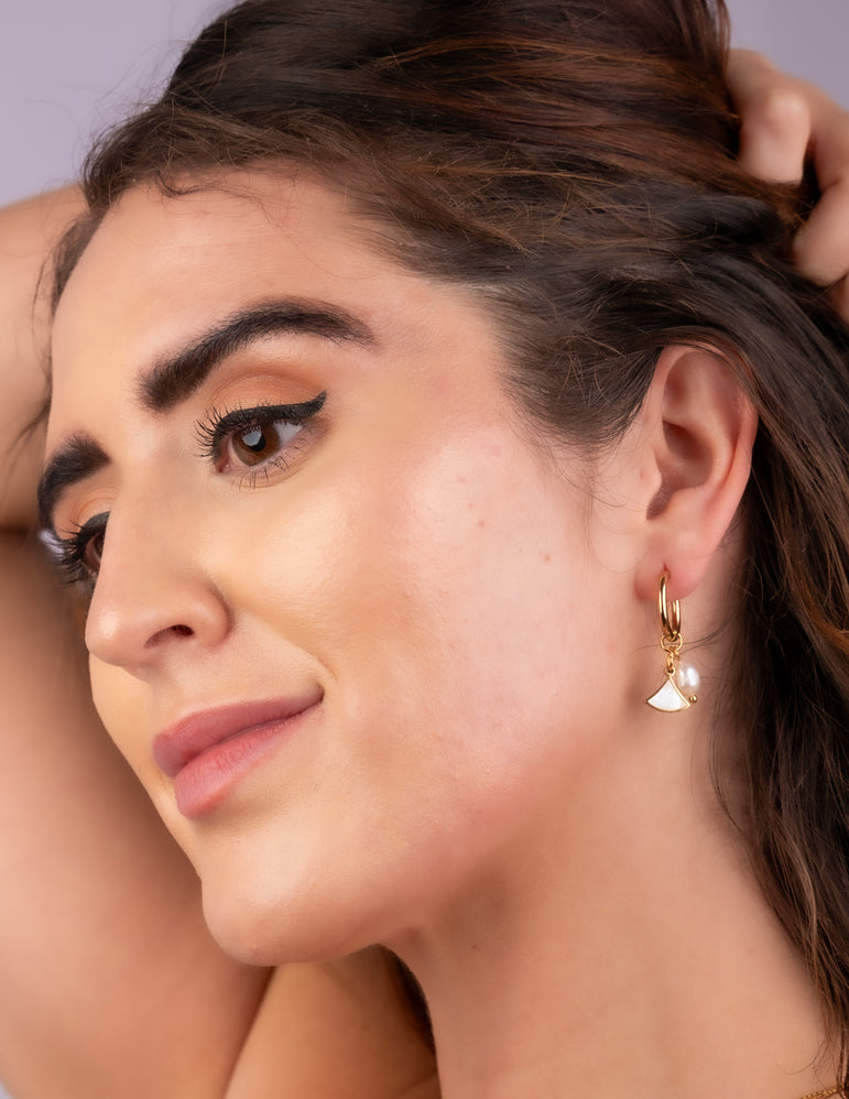 GoldenSails Drop Earrings