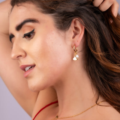GoldenSails Drop Earrings