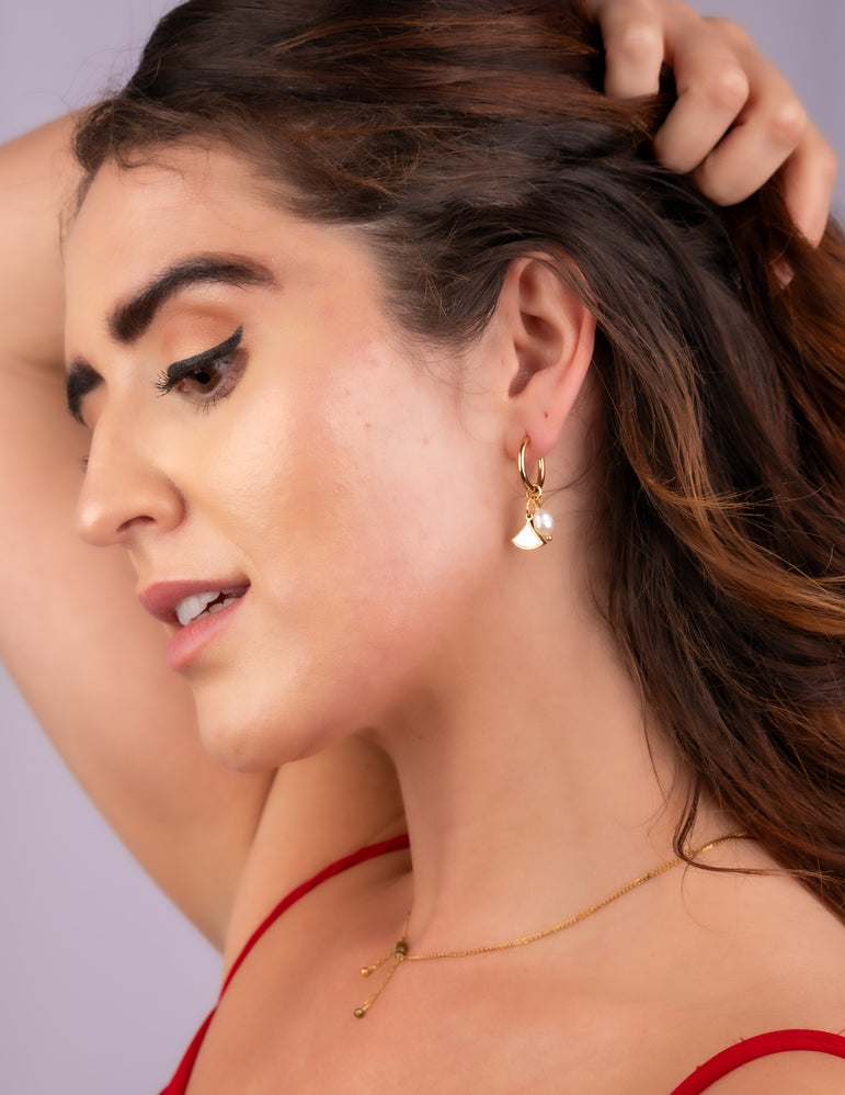 GoldenSails Drop Earrings