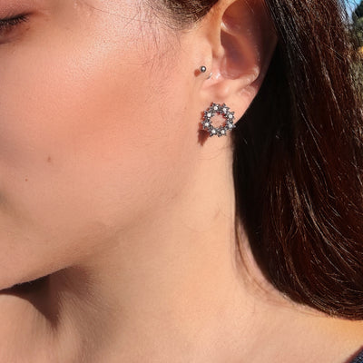 Twinkle Wreath Studs