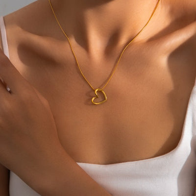  Heartline Necklace - The Jazzy Owl