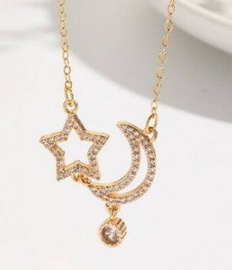 Starstruck, Necklace/ need more pictures