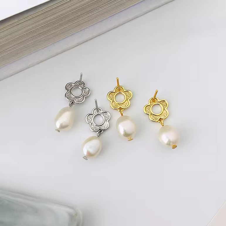 Floret Dew Drop Earrings