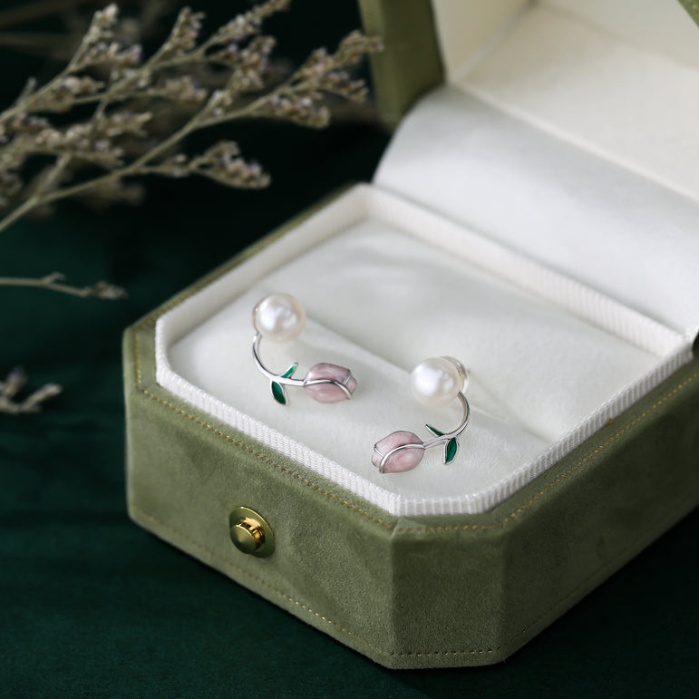 Rosy Whispers Stud Earrings