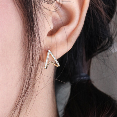 Heartline Spark Stud Earrings