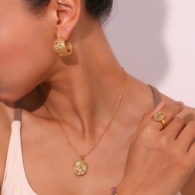 Zodiac Glow Necklace