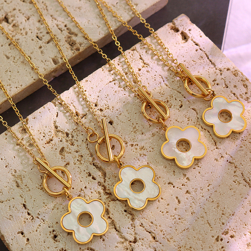 Seashell Blossom Necklace